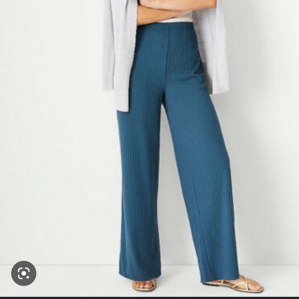 ANN TAYLOR CASUAL RIBBED FLARE PANTS